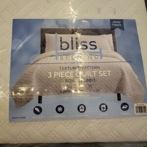 Bliss Bedding Textured White Comforter Set